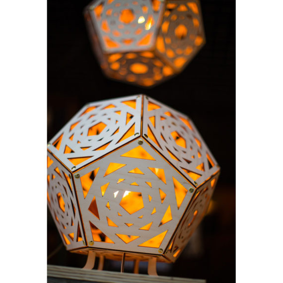 No.34 Tafellamp Dodecaheader by Sober Design